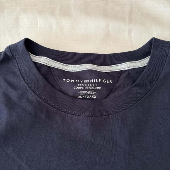 Tommy Hilfiger Navy Tee with White Embroidered Lettering - Picture 5 of 6